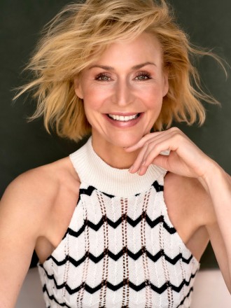 Model Christine 100111