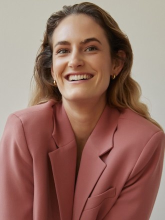 Model Lara 100800