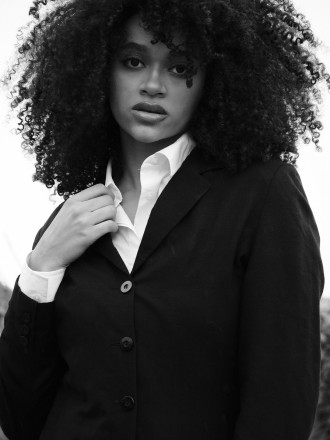 Model Patricia 101027