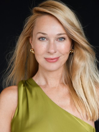Model Heidi 46808