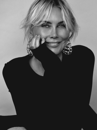 Model Claudia 48033 ab München