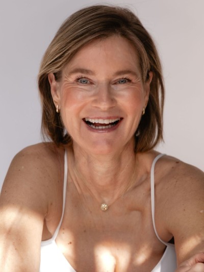 Model Caroline 60177 ab Rotterdam