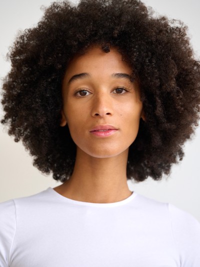 Model Jasmin 67878 ab Frankfurt