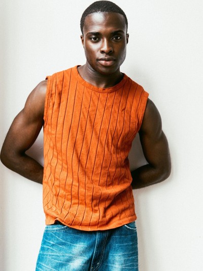 Model Andrew 72806 ab Hamburg