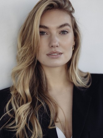 Model Paulina 77714