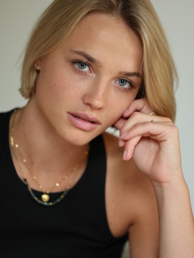 Model Nicola  78451 ab München