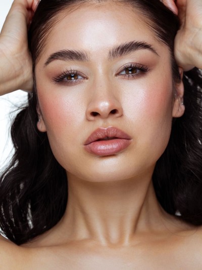 Model Amy 80484 ab Essen