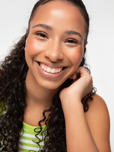 Model Linda 83492 ab Aachen