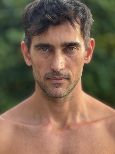 Model Vinicius  86455 ab Mailand
