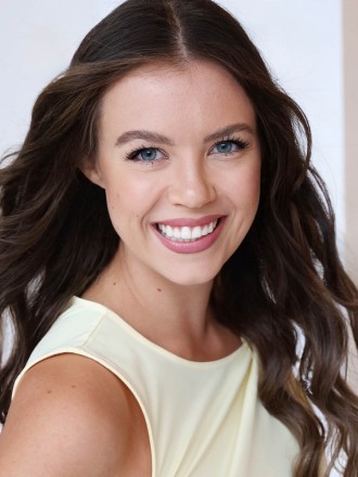 Model Nina 88875
