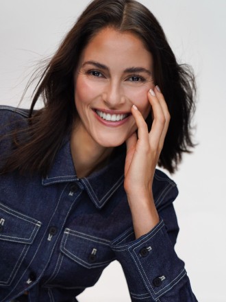 Model Michelle 97049