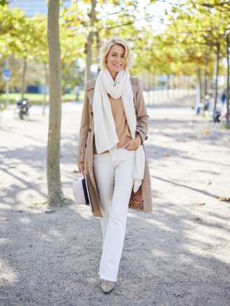 Model Christine 100111