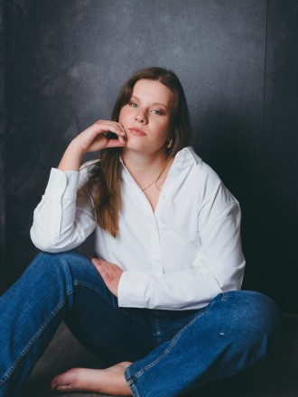 Model Sarah 101905