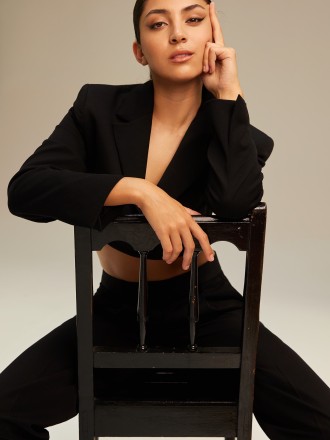 Model Martina 101929
