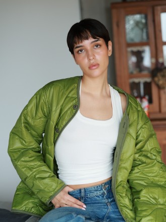 Model Lara 103285