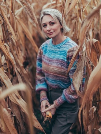 Model Jennifer 21032