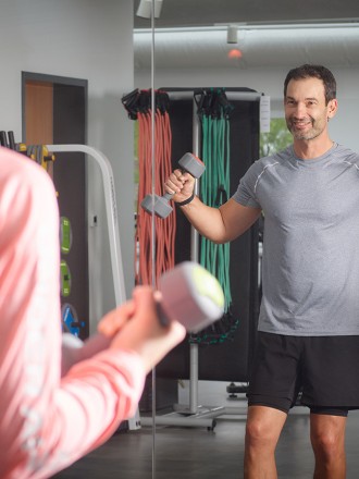 Model Christian 37882