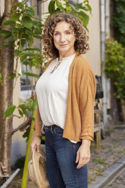 Portfoliobild in der Kategorie Modelbook von Model Nathaly 42125 ab Mönchengladbach