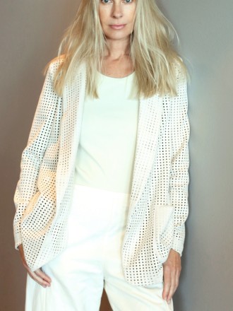 Model Heidi 46808