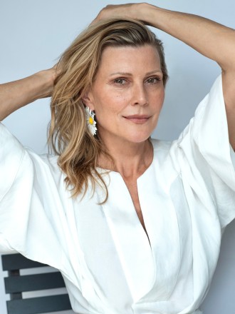 Model Ingrid 55953