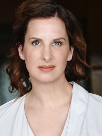 Model Christine 65576