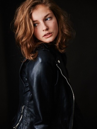 Model Anna 65616