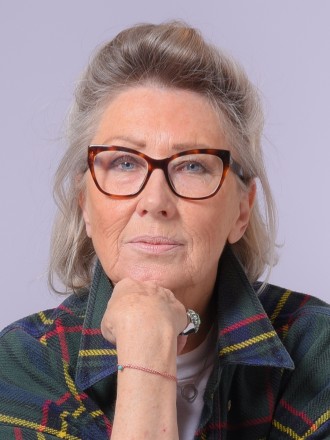 Model Sylvia 69115