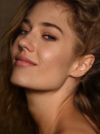 Model Lana 70462