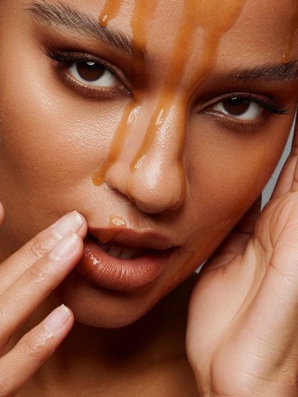 Model Mel Silvia 71405