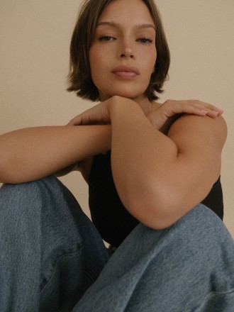 Model Naïla  72285