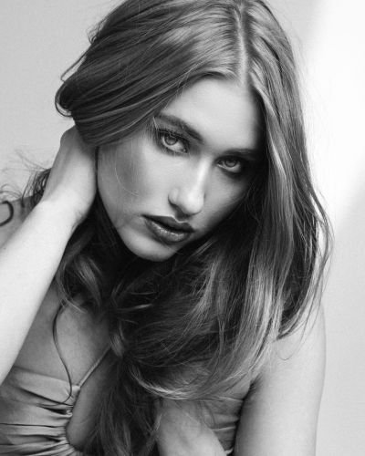 Portfoliobild in der Kategorie Modelbook von Model Laura 72610 ab Berlin