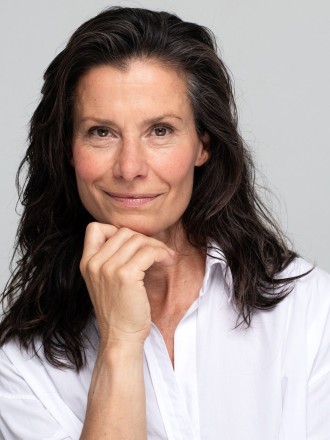 Model Maike 73499