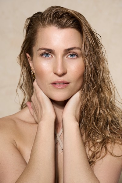 Portfoliobild in der Kategorie Modelbook von Model Maike 74785 ab Köln