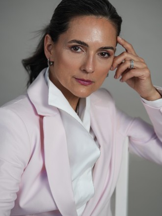 Model Kerstin 77121