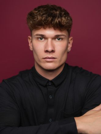 Model Tom 77941