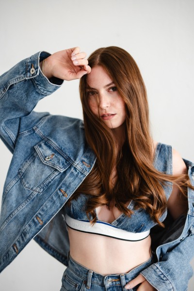 Portfoliobild in der Kategorie Modelbook von Model Julia 78142 ab Düsseldorf