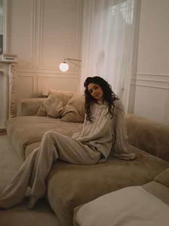 Model Mirjam Sophie 79099