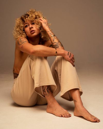 Portfoliobild in der Kategorie Modelbook von Model Naima 79116 ab Bielefeld
