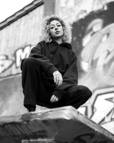 Portfoliobild in der Kategorie Modelbook von Model Naima 79116 ab Bielefeld