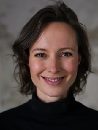 Model Josephine 81273