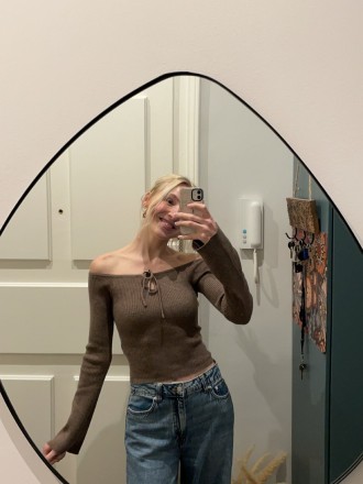 Model Anita 81279