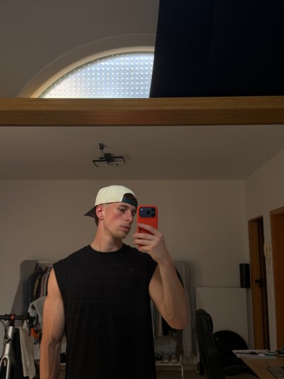 Portfoliobild in der Kategorie Modelbook von Model Samuel 82347 ab Köln