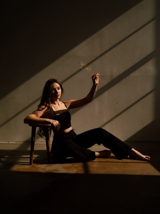 Model Josephine 82452