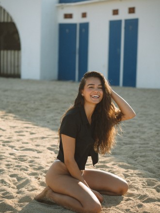 Model Vanessa 83990