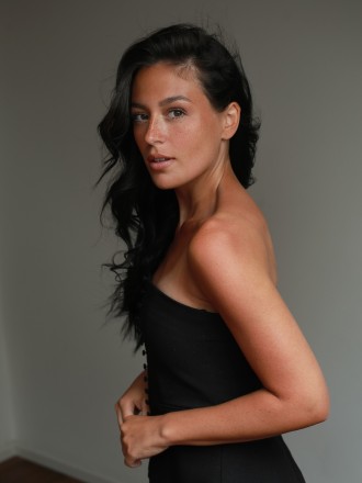 Model Leonie 84619