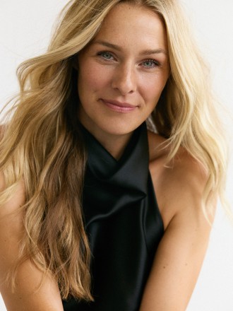 Model Alexandra  86363