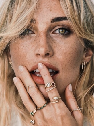 Model Julia 88443