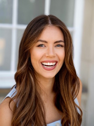 Model Nina 88875