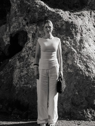 Model Neele 89670