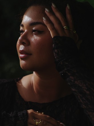 Model Charmaine 90217